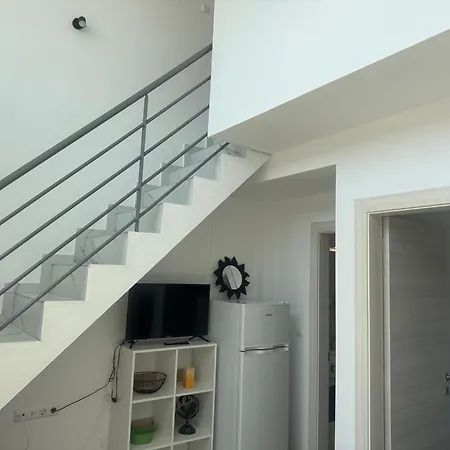 Anastasia Loft Apartamento Ofrínion